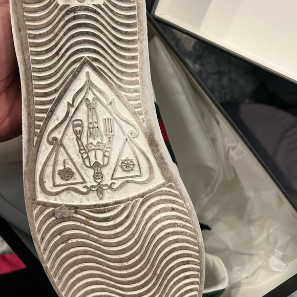 Used Gucci sneakers size 39 mens with dust bag - Picture 7 of 13
